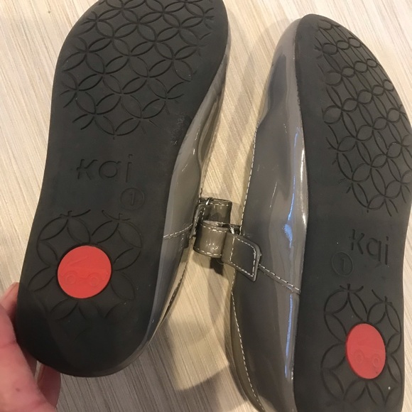 Dressy Mary Jane see Kai run with bird design grey, blue, sunflower - Picture 3 of 4